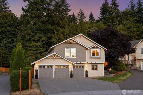 19019 20th Pl W, Lynnwood, WA, 98036-4843 | Card Image