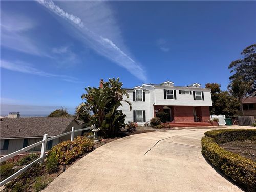 285 Bradley Ave, Morro Bay, CA, 93442-2844 | Card Image