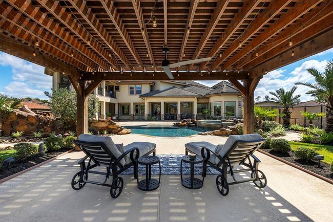 13 Pleasant Shadows Dr, House other with 6 bedrooms, 7 bathrooms and 4 parking in Spring TX | Image 39
