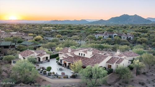 7753 E Whisper Rock Trl, Scottsdale, AZ, 85266-1542 | Card Image