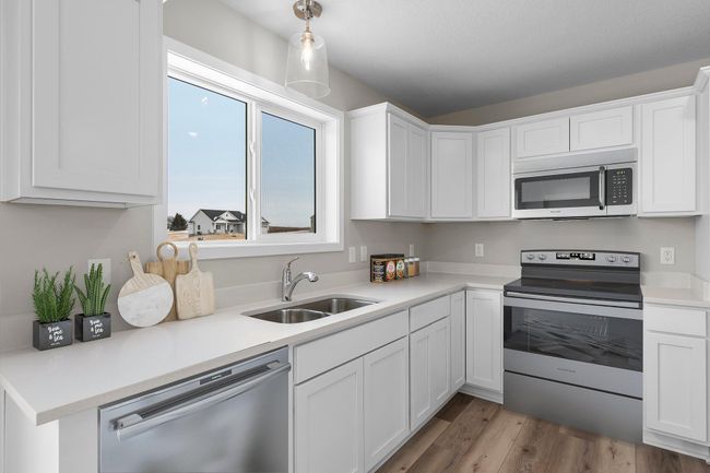 1179 Cubasue Ct, House other with 4 bedrooms, 3 bathrooms and null parking in Shakopee MN | Image 9
