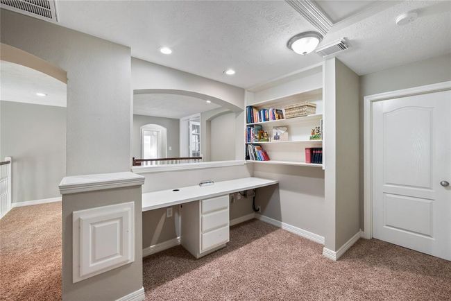 9519 Woodcliff Lake Dr, House other with 5 bedrooms, 5 bathrooms and 4 parking in Spring TX | Image 23