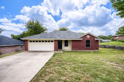 1004 Tremont St, Weatherford, TX, 76086-2133 | Card Image