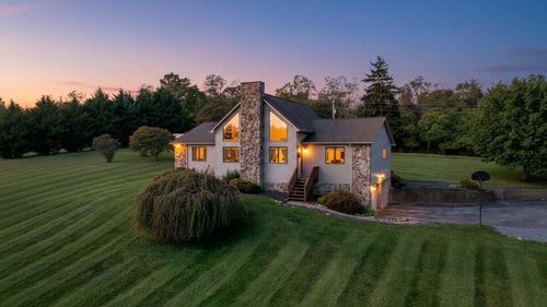 3840 White Church Rd, Fincastle, VA, 24090-3691 | Card Image