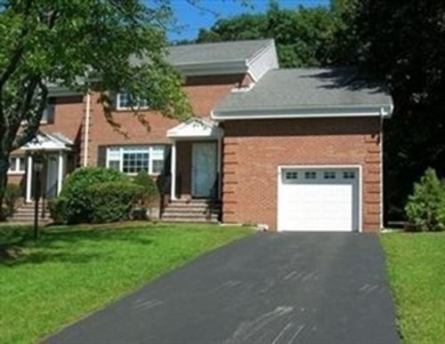 17-17 April Ln, Lexington, MA, 02421-8101 | Card Image
