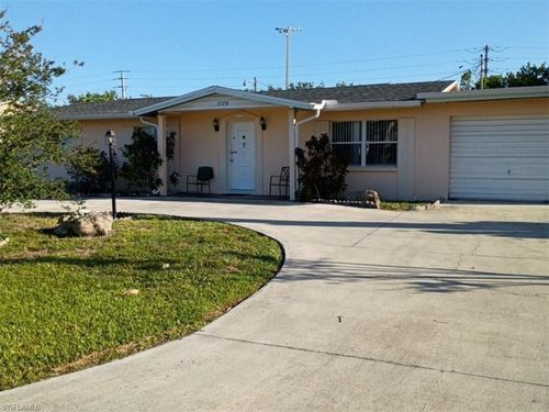 1379 Golf Dr, Fort Myers, FL, 33919 | Card Image