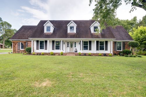 4063 Lake Pkwy, Hermitage, TN, 37076-3127 | Card Image