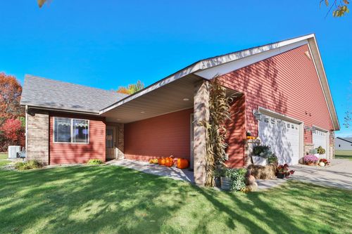 902 Meadow Lark Ln, Long Prairie, MN, 56347-5579 | Card Image