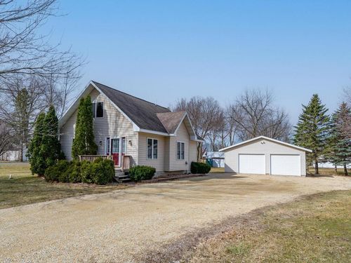 23370 Falls Ave, Warsaw, MN, 55087-2301 | Card Image