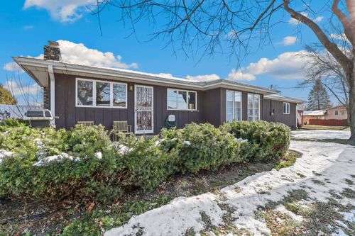 6430 Ellsworth Pl, Merrillville, IN, 46410-2836 | Card Image