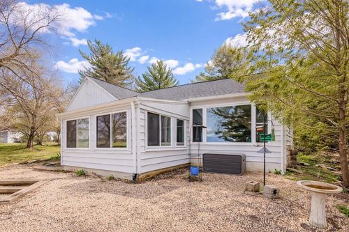 22433 State Hwy 60, MUSCODA, WI, 53573-5533 | Card Image