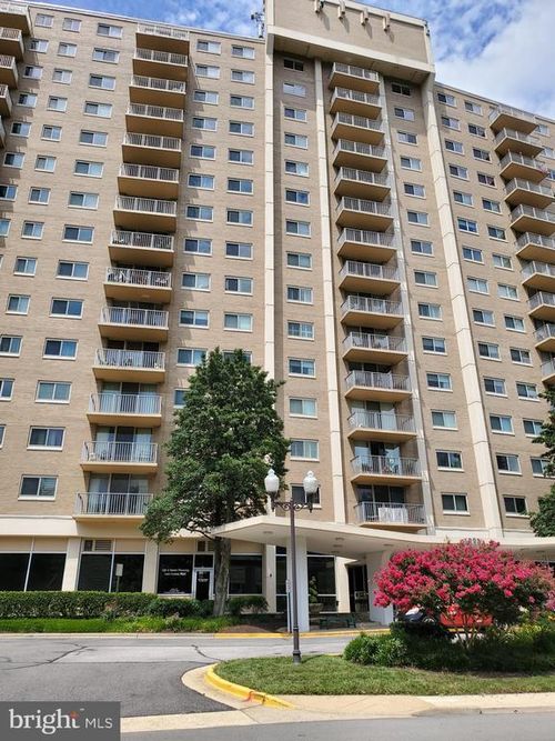 303-1225 Martha Custis Dr, ALEXANDRIA, VA, 22302-2017 | Card Image