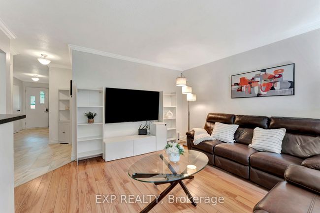 C - 10 Arnold Dr, Condo with 4 bedrooms, 2 bathrooms and 2 parking in Nepean ON | Image 8