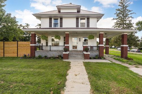 207 N Ash St, Stanwood, IA, 52337-9706 | Card Image