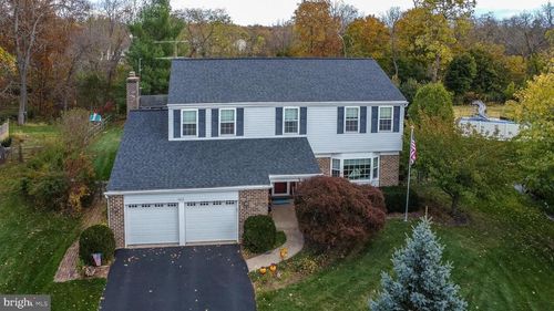 413 Militia Dr, LANSDALE, PA, 19446-4027 | Card Image