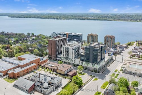 gph5-111 Worsley St, Barrie, ON, L4M0J5 | Card Image