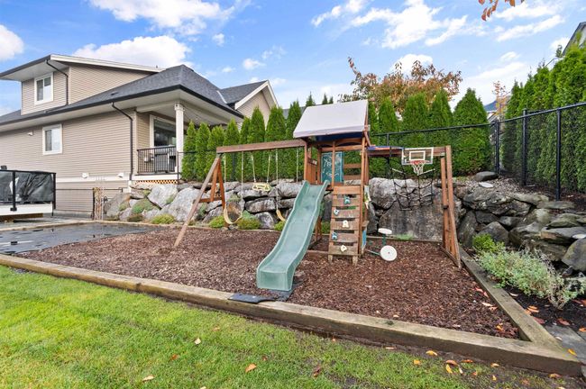 51026 Zander Place, House other with 5 bedrooms, 3 bathrooms and 8 parking in Chilliwack BC | Image 36