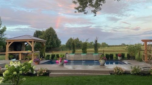 4019 19th St, Jordan Station, ON, L0R1S0 | Card Image