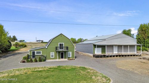 420 Mapleway Rd, Selah, WA, 98942-9626 | Card Image