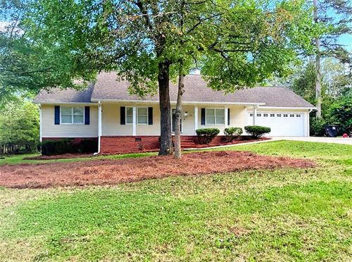31 Williamsburg Dr Nw, Rome, GA, 30165-8828 | Card Image
