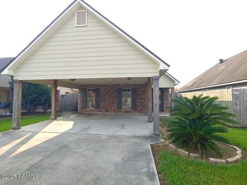 120 Acacia Ln, Abbeville, LA, 70510-2907 | Card Image