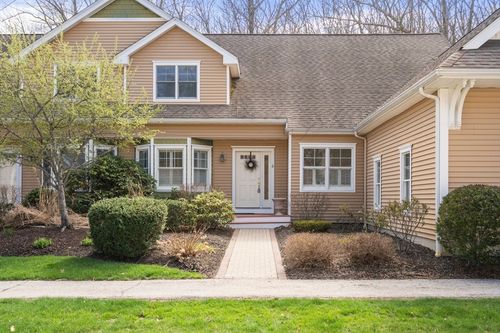 6-6 Summerland Way, Worcester, MA, 01609 | Card Image