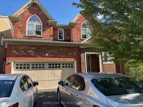 230 Lewis Honey Dr, Aurora, ON, L4G0H2 | Card Image