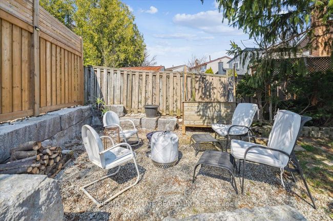 3193 Greenbough Cres, House other with 3 bedrooms, 3 bathrooms and 2 parking in Burlington ON | Image 31