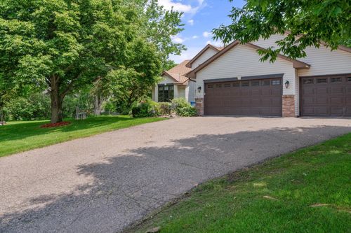13298 Oakwood Dr, Rogers, MN, 55374-9043 | Card Image