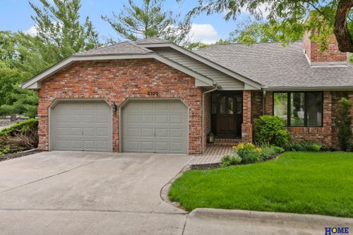 2100 Heritage Pines Ct, Lincoln, NE, 68506-2866 | Card Image