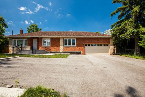 1285 Rebecca St, Oakville, ON, L6L1Z3 | Card Image