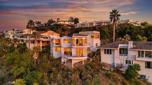 1425 Skyline Dr, Laguna Beach, CA, 92651-1942 | Card Image