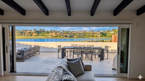 2001 Vista Caudal, Newport Beach, CA, 92660-3914 | Card Image