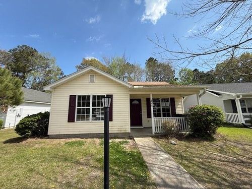 9530 Leeds Cir, Myrtle Beach, SC, 29588-5230 | Card Image