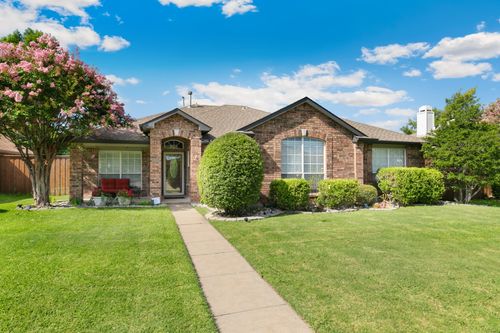 5933 Fox Dr, The Colony, TX, 75056-4472 | Card Image