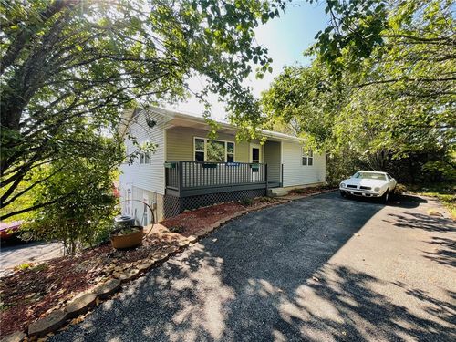 48 Hickory Ln, Holiday Island, AR, 72631-4213 | Card Image