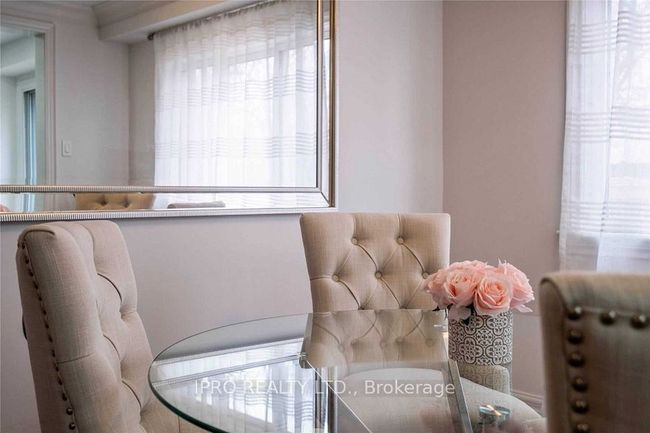 2764 Willowmore Way, House other with 3 bedrooms, 2 bathrooms and 4 parking in Mississauga ON | Image 11