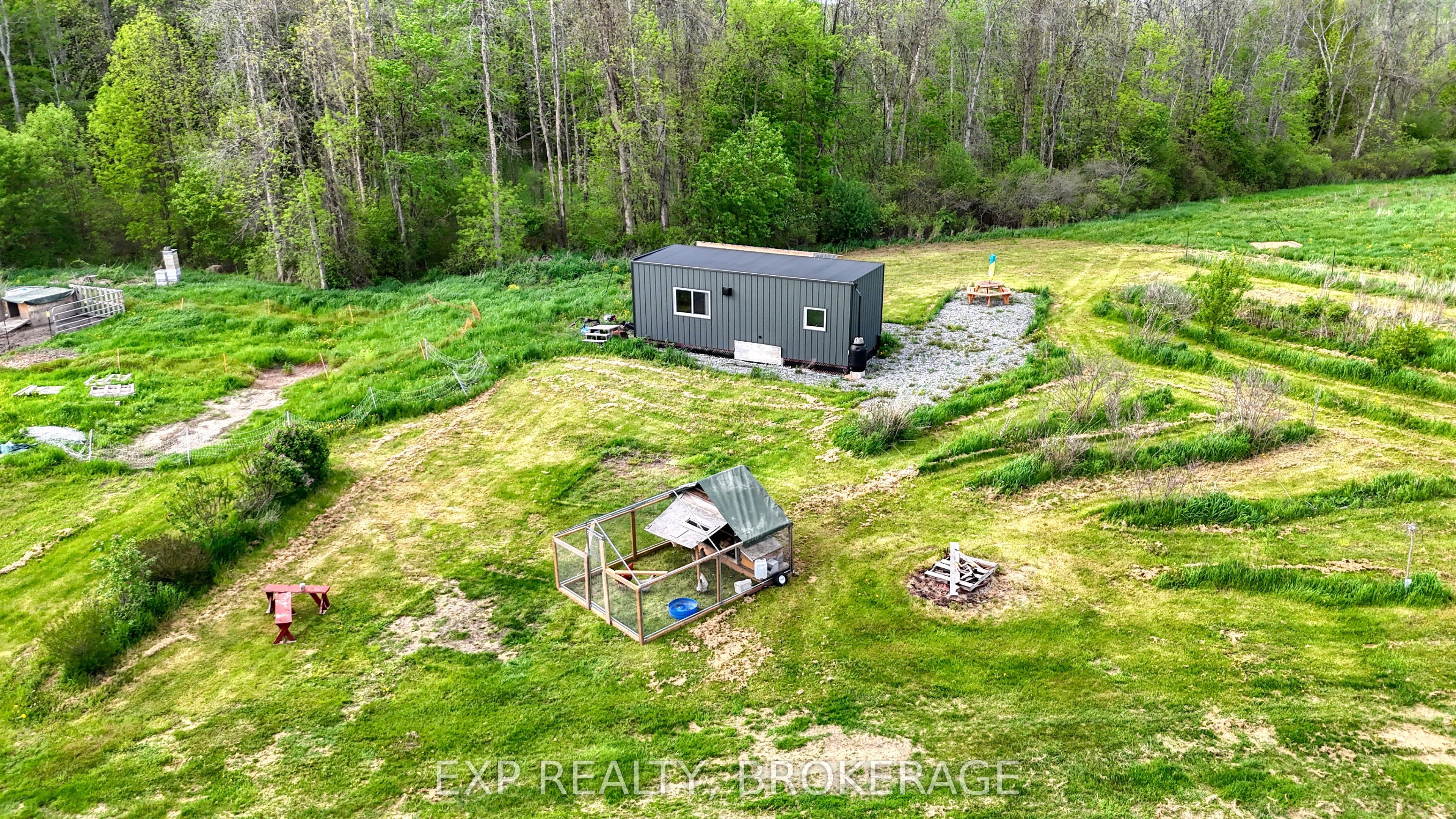 Residential in Leeds and the Thousand Islands 2