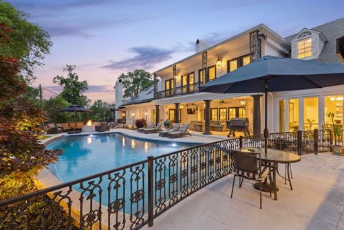 1311 Inwood Rd, Longview, TX, 75601-4656 | Card Image