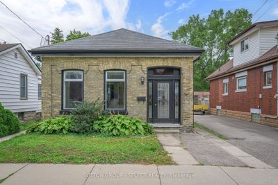 733 Princess Ave, House other with 2 bedrooms, 2 bathrooms and null parking in London ON | Image 1