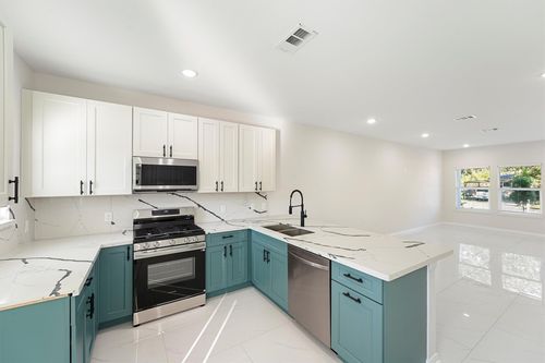 6729 Arabella St, Houston, TX, 77091-2105 | Card Image