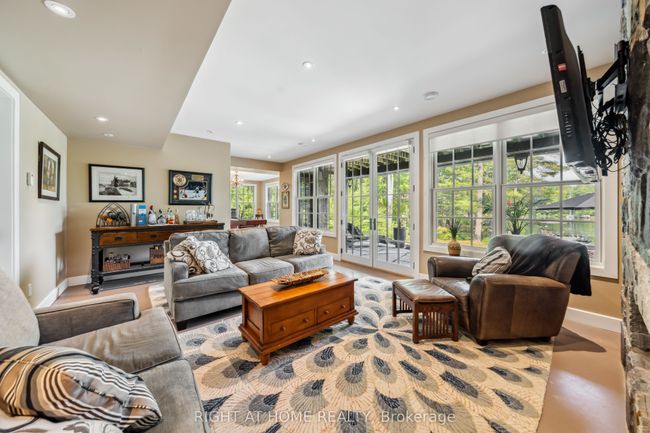302 Fire Route 93 A, House other with 3 bedrooms, 3 bathrooms and 10 parking in Hbmtwp ON | Image 33