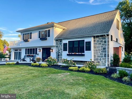 5 Winding Brook Dr, CINNAMINSON, NJ, 08077-4397 | Card Image