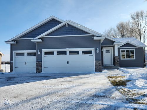 8165 Natures Edge Rd, Clear Lake, MN, 55319-4506 | Card Image