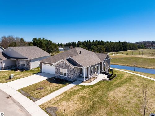 5102 Sheffer Farm Rd, Traverse City, MI, 49685-9264 | Card Image