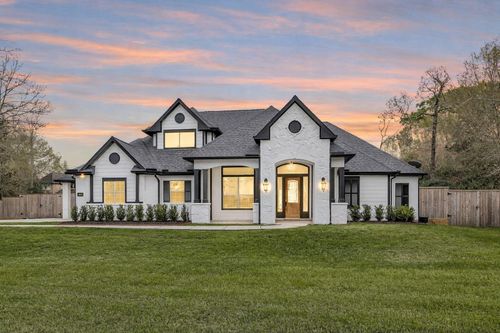 10004 Summer Ridge Ln, Conroe, TX, 77302-5530 | Card Image