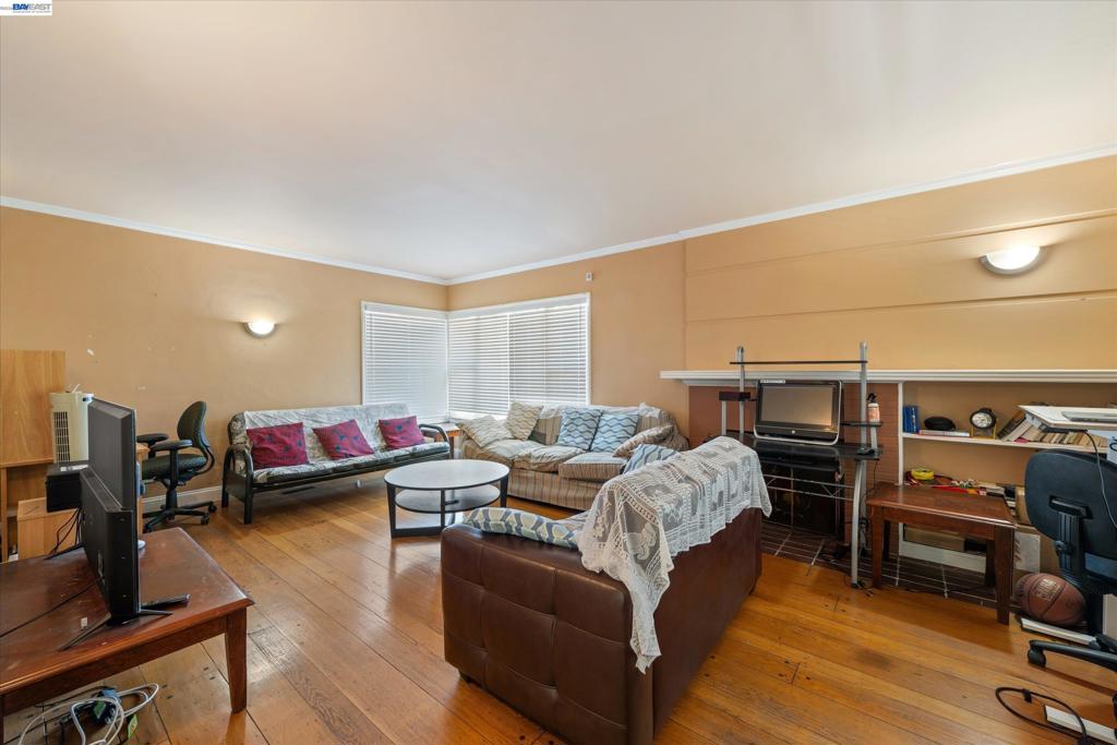 Residential in Oakland 5
