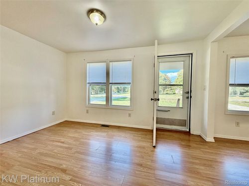 6493 Benoit Rd, Clay, MI, 48001-3309 | Card Image