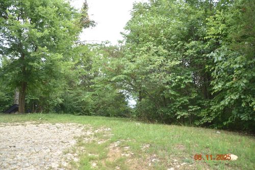 2750 Mountain Rd, Whitesburg, TN, 37891 | Card Image