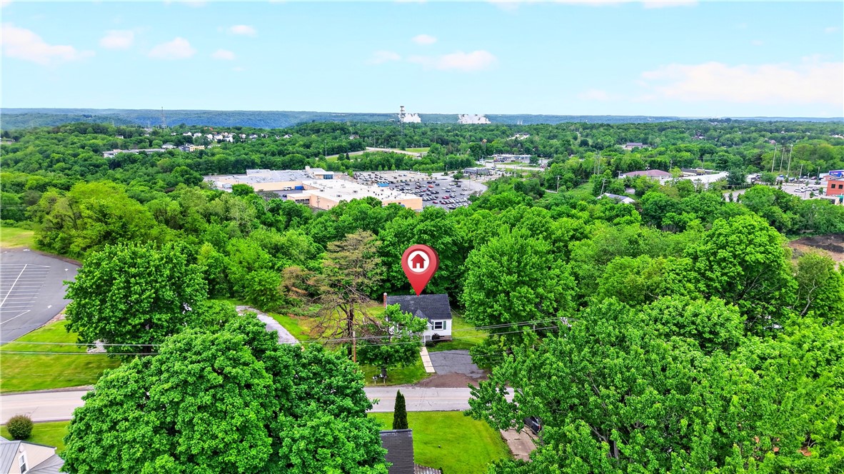 Residential in Center Twp 4